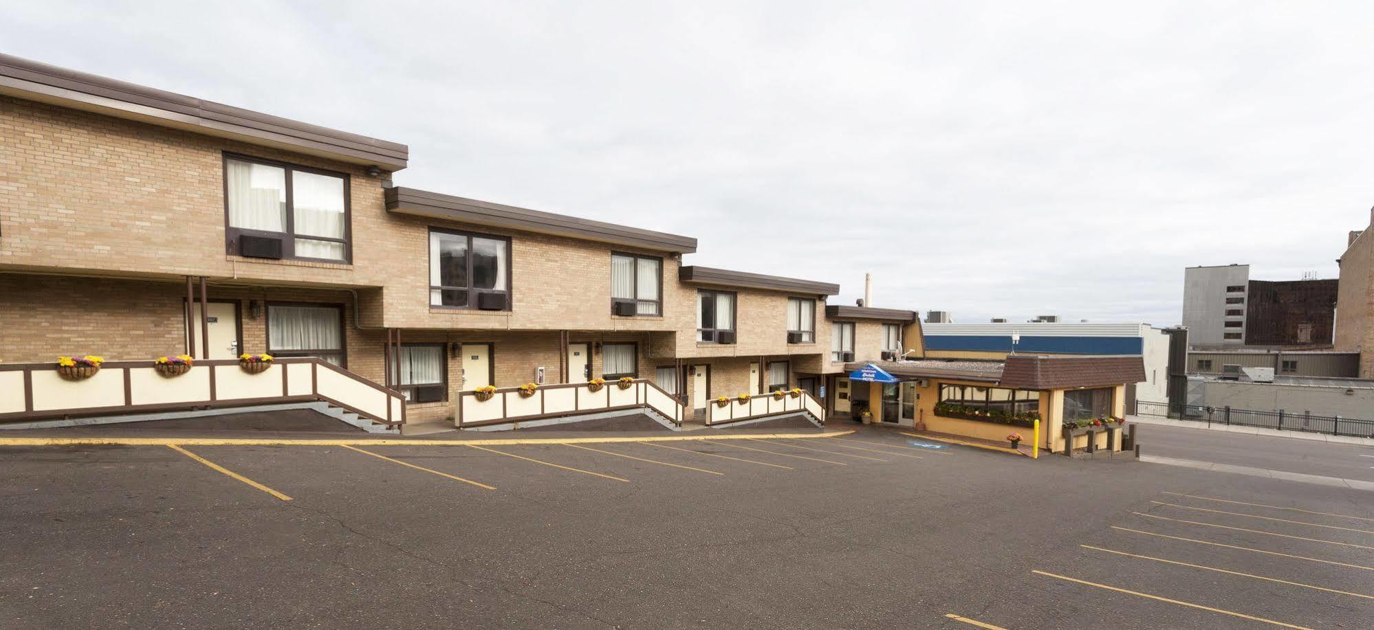 Downtown Duluth Inn Kültér fotó
